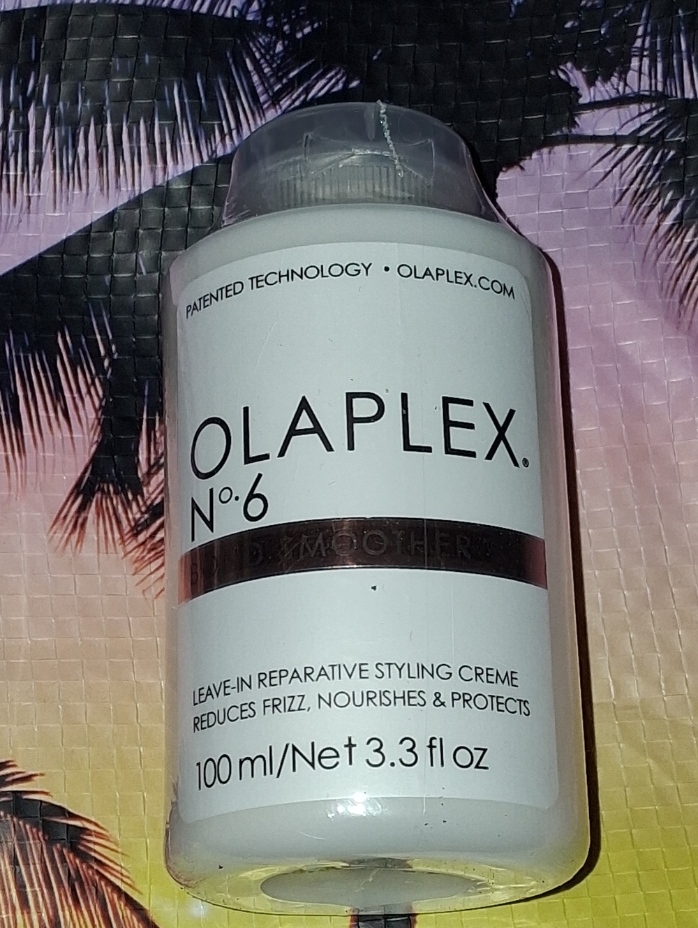 OLAPLEX No.6 Leave-In Reparative Styling Creme - White